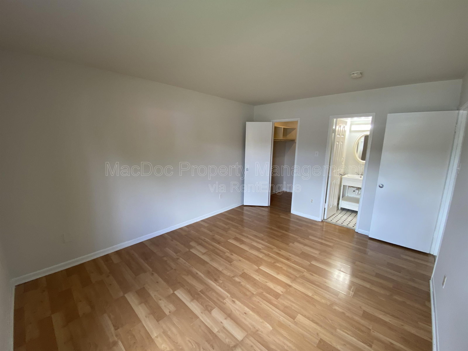 Gallery Image 39