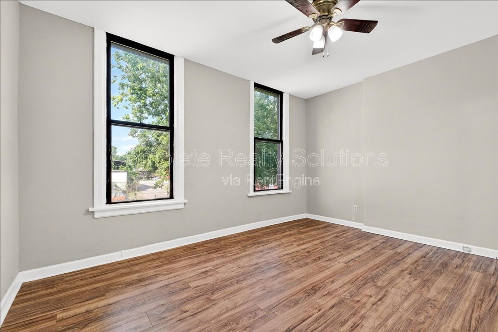 Gallery Image 16