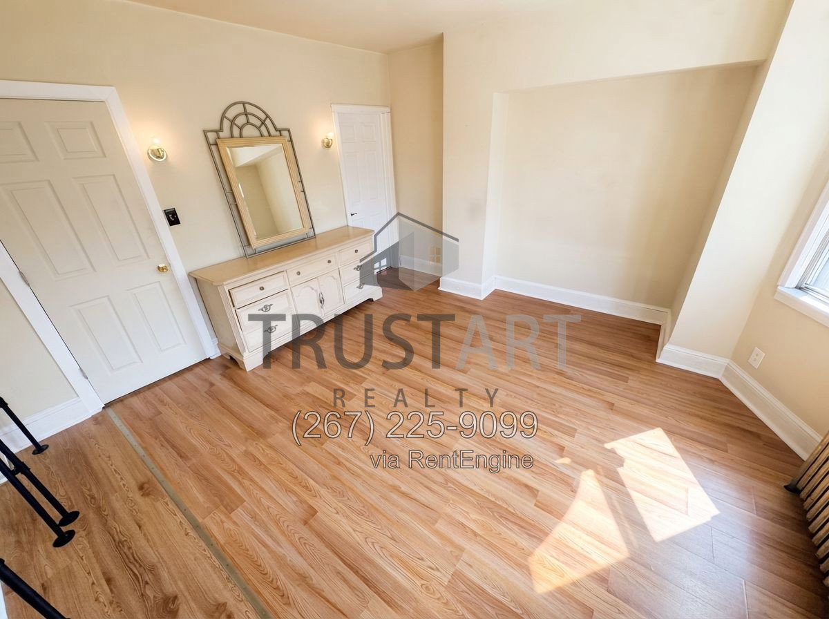 Gallery Image 19
