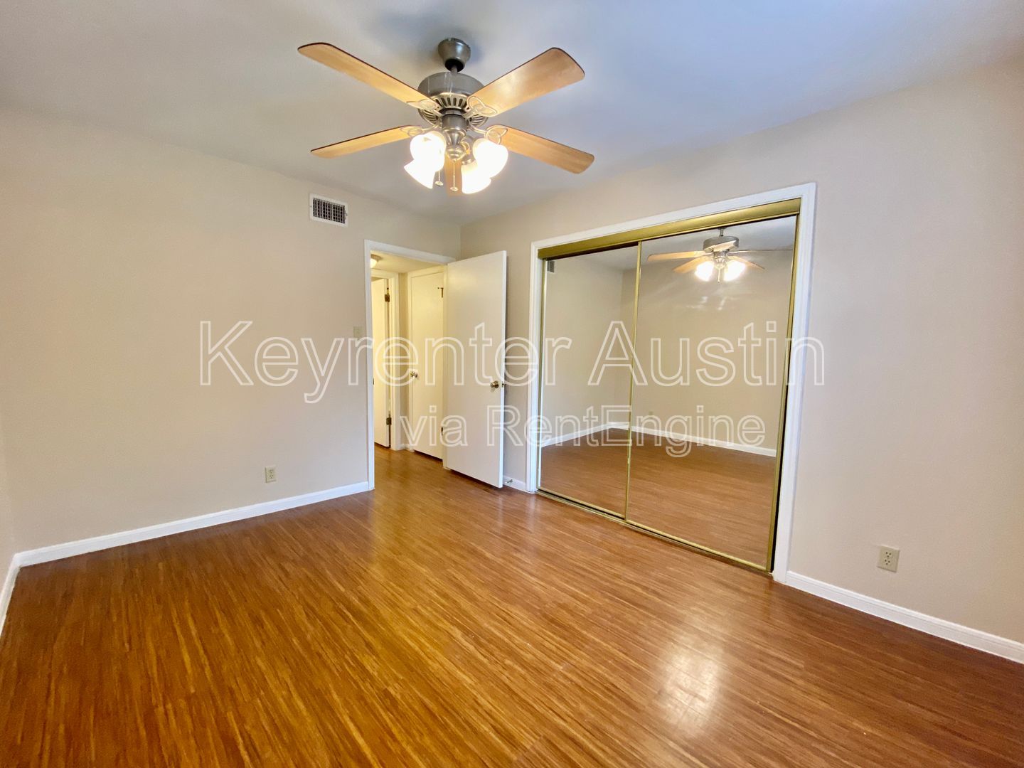 Gallery Image 20