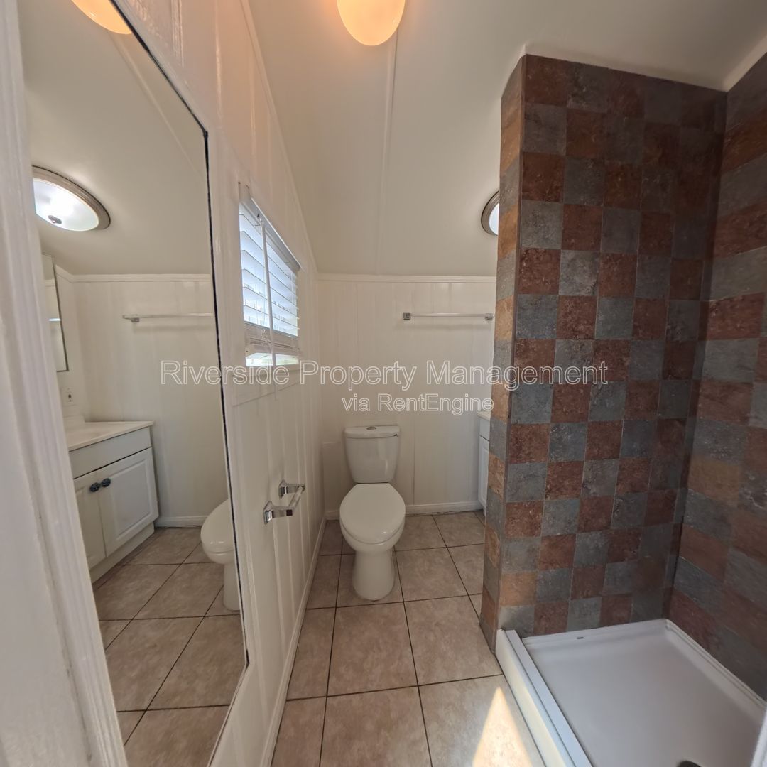 Gallery Image 19