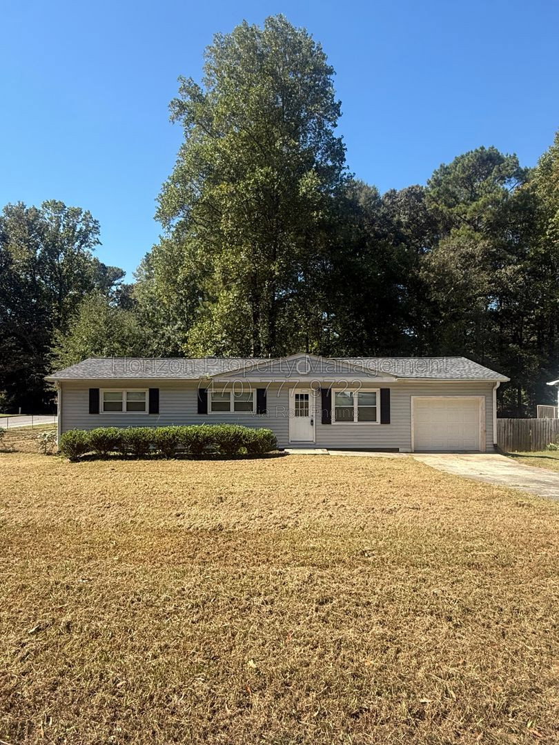 3 Bedroom Rental – 1733 Live Oak Drive Northwest, Kennesaw, GA 30152