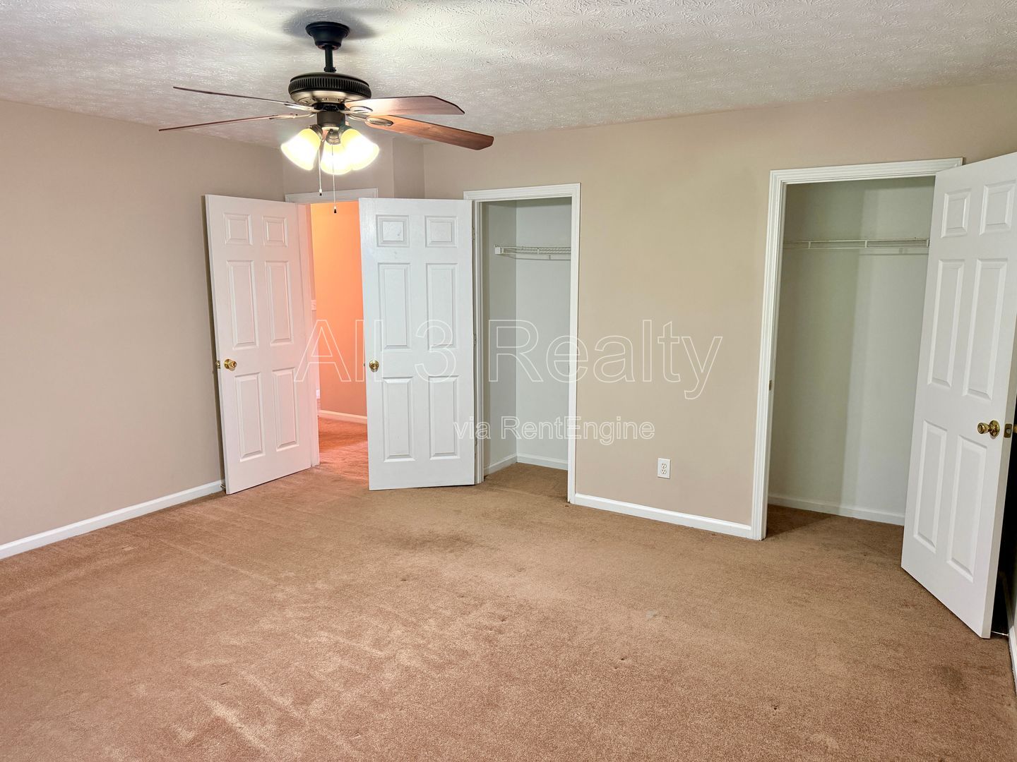 Gallery Image 18