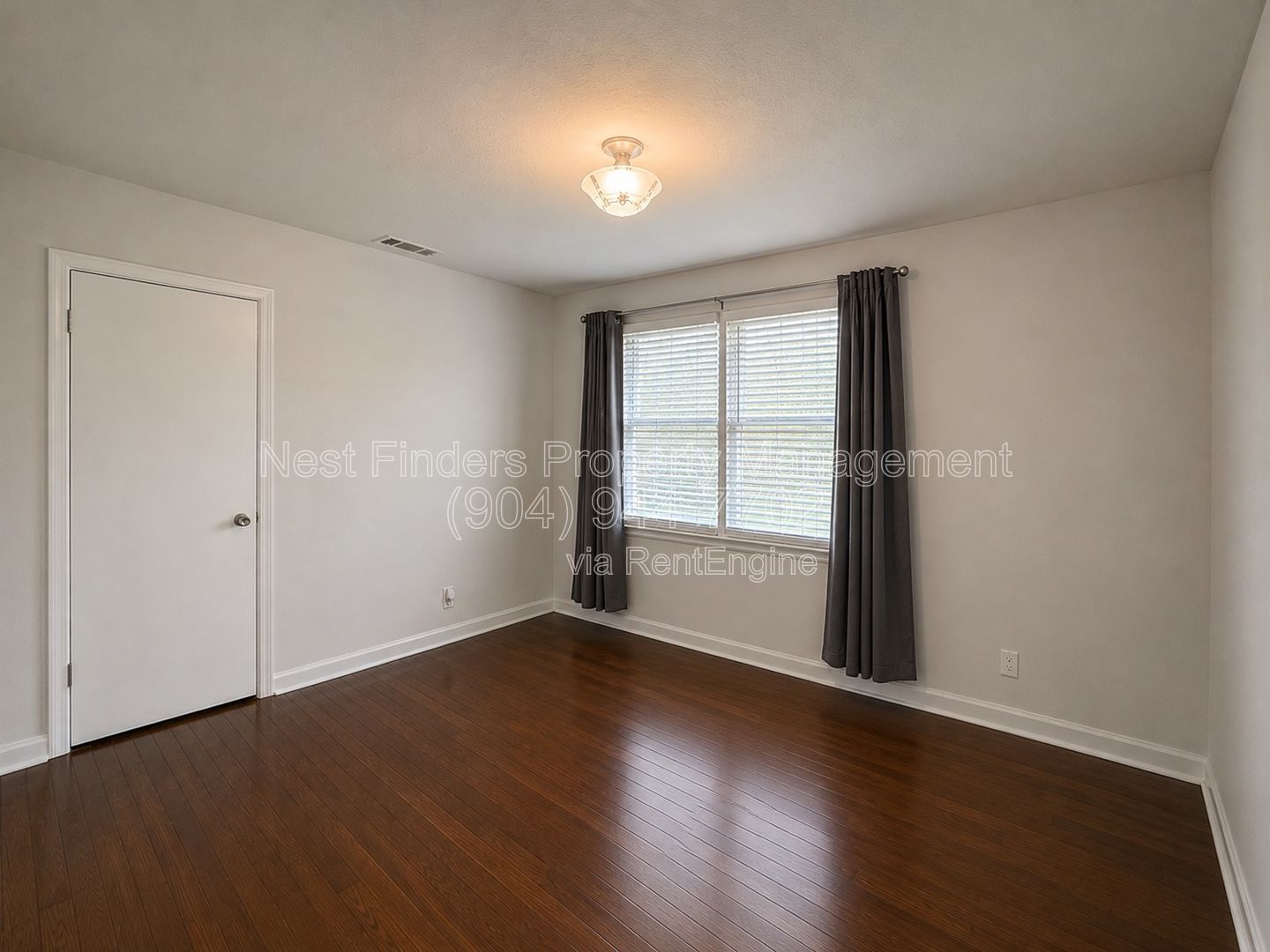 Gallery Image 16