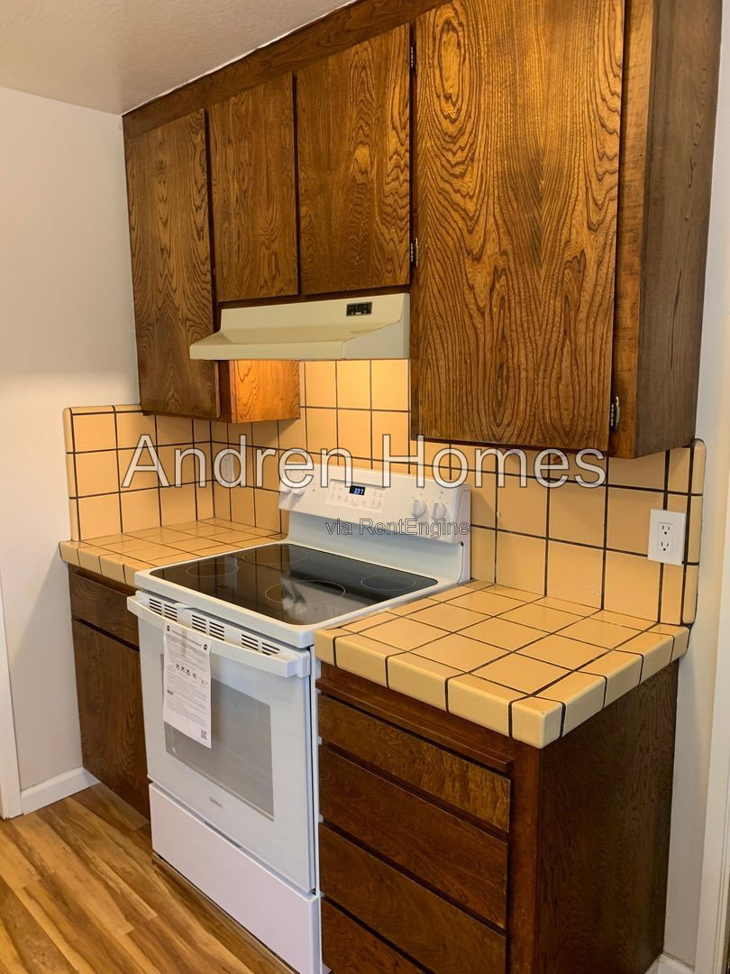 Gallery Image 14