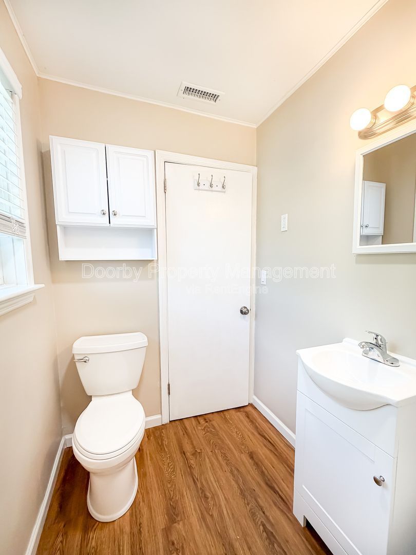 Gallery Image 12