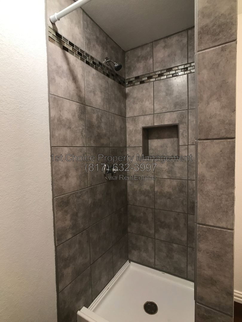 Gallery Image 16