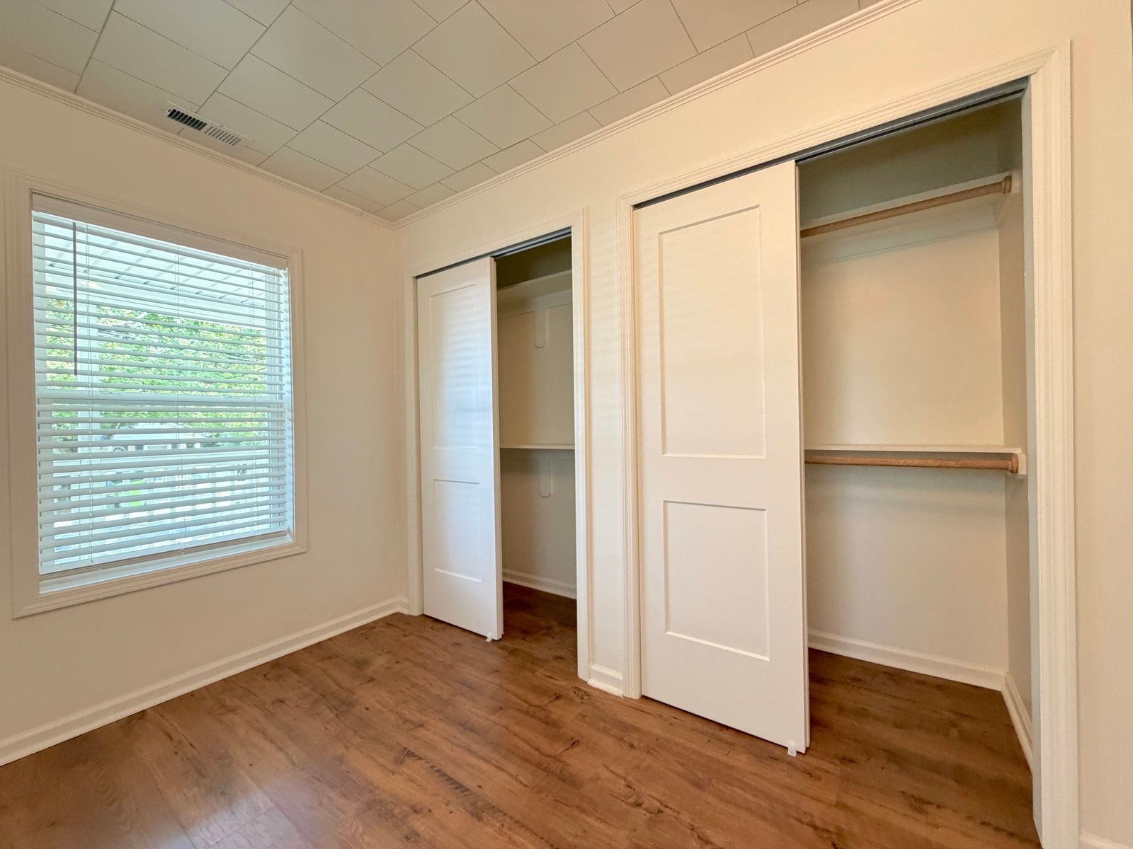 Gallery Image 18
