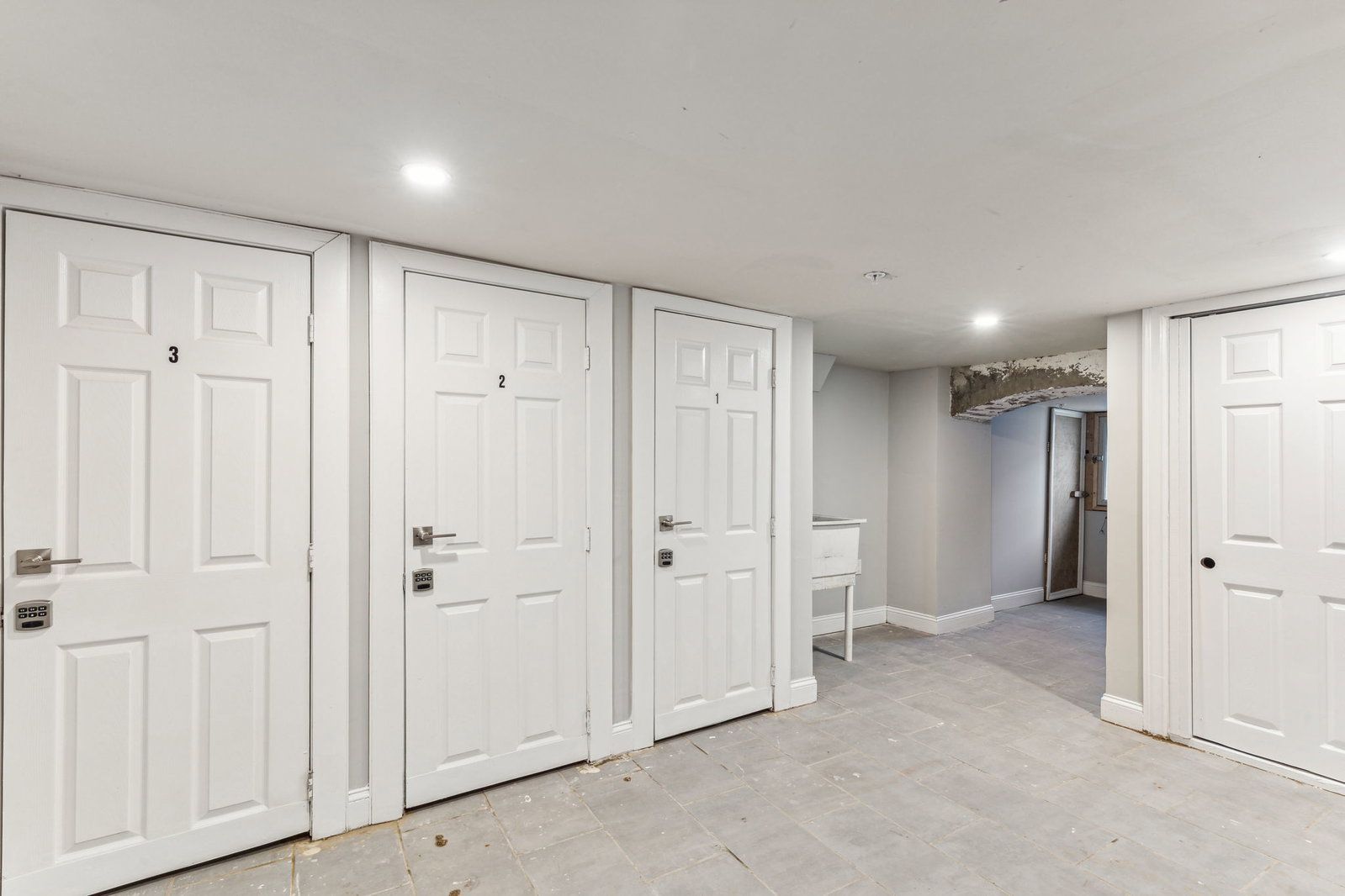 Gallery Image 14