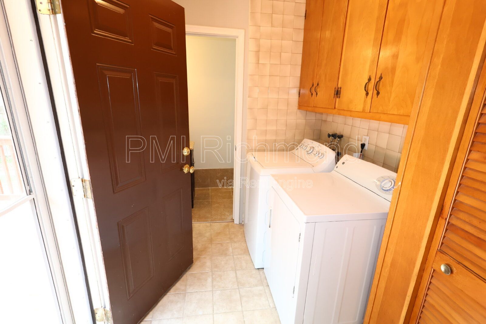 Gallery Image 20