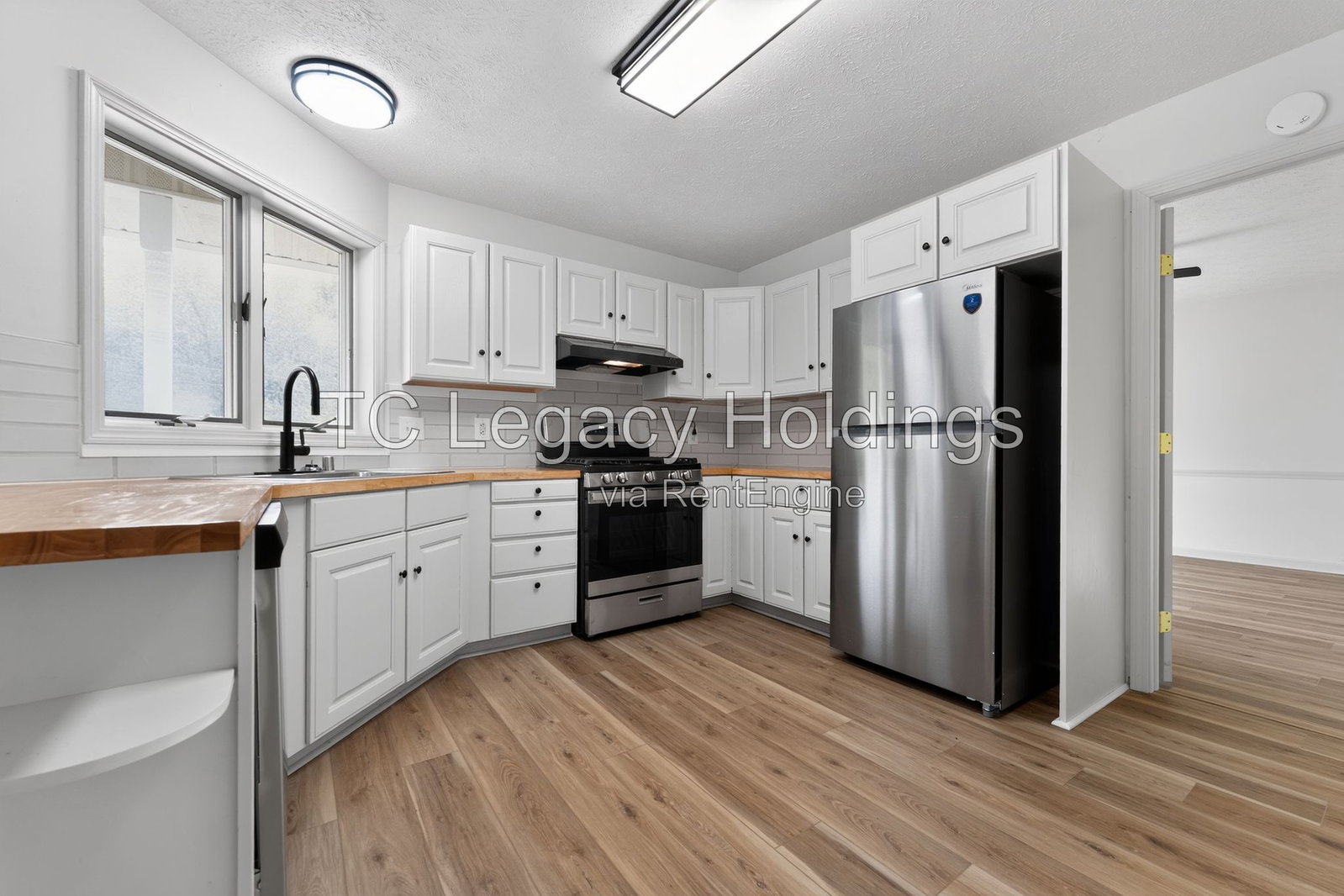 Gallery Image 16