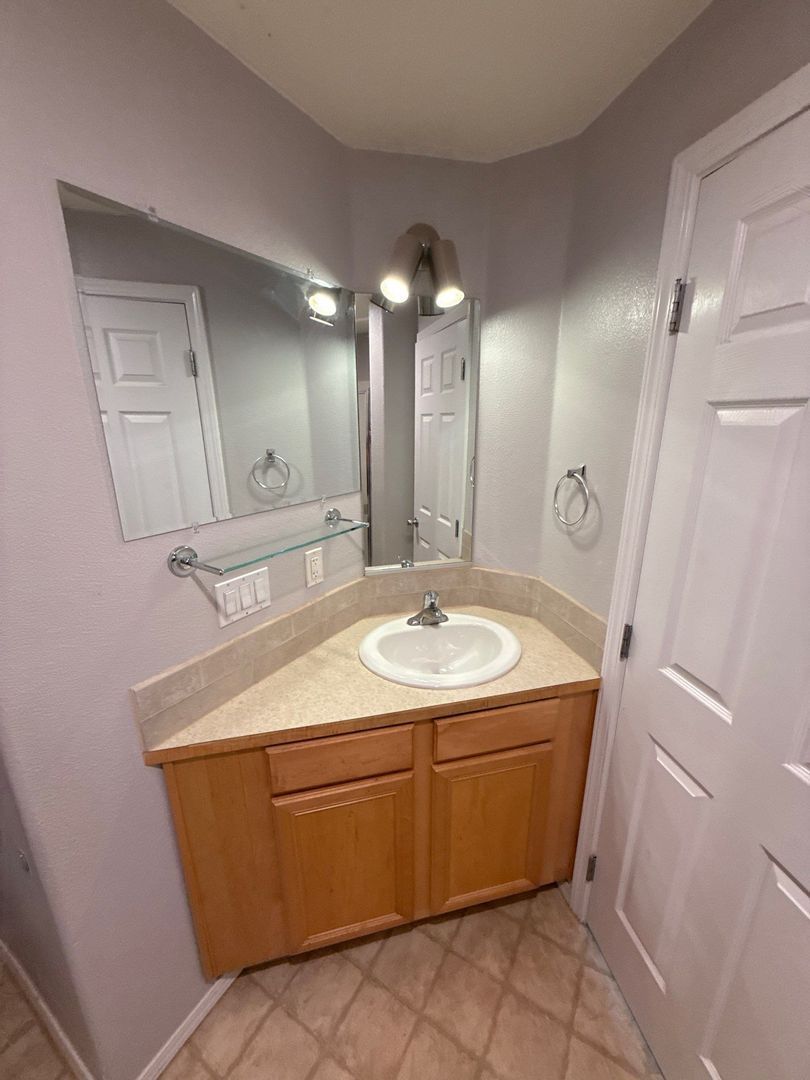 Gallery Image 18