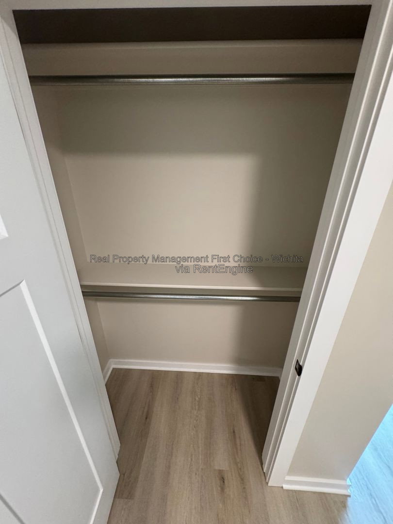 Gallery Image 23