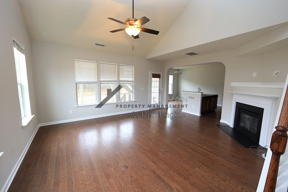 Gallery Image 6