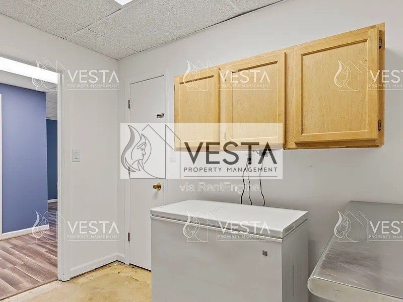 Gallery Image 30