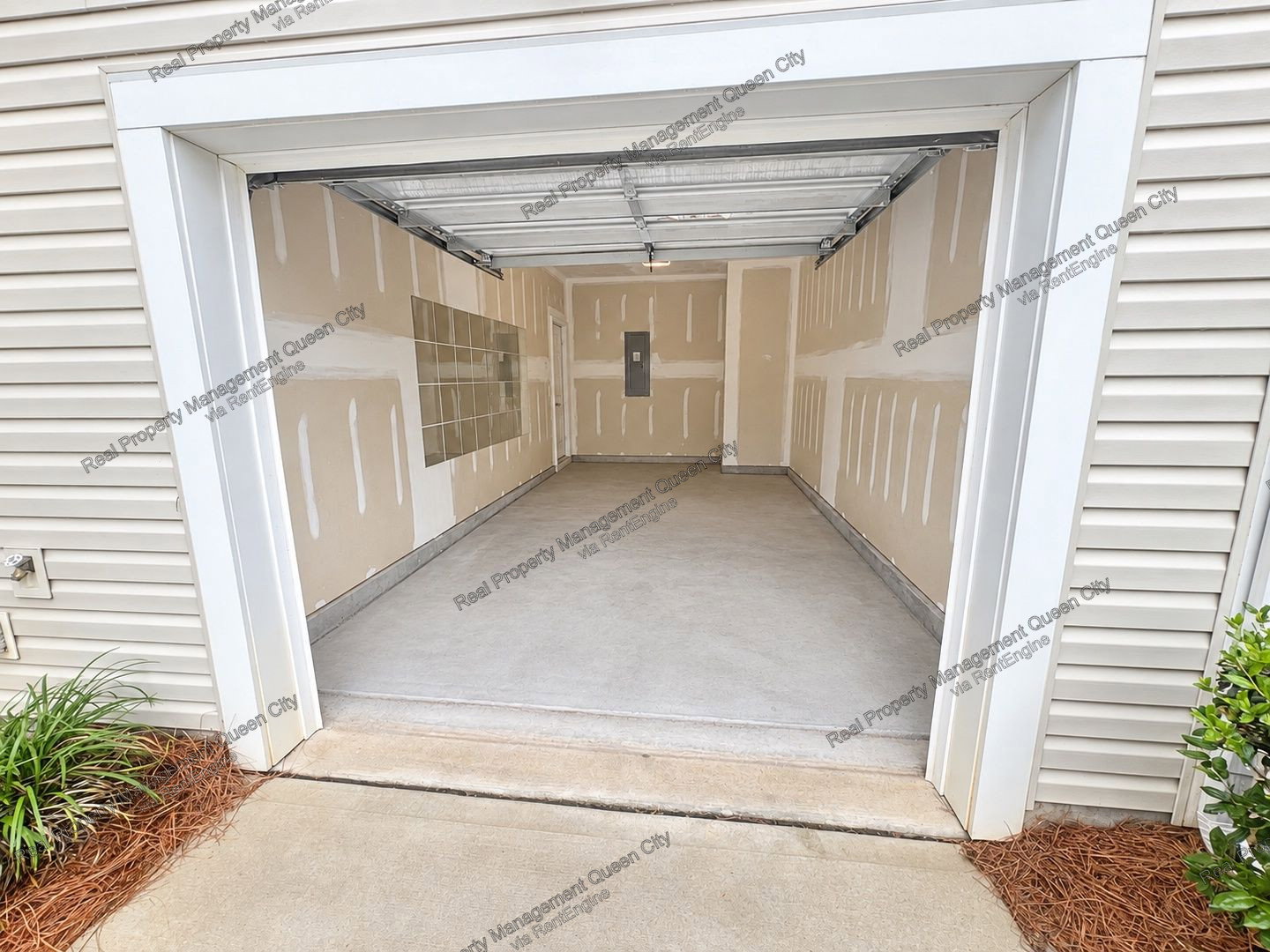 Gallery Image 17