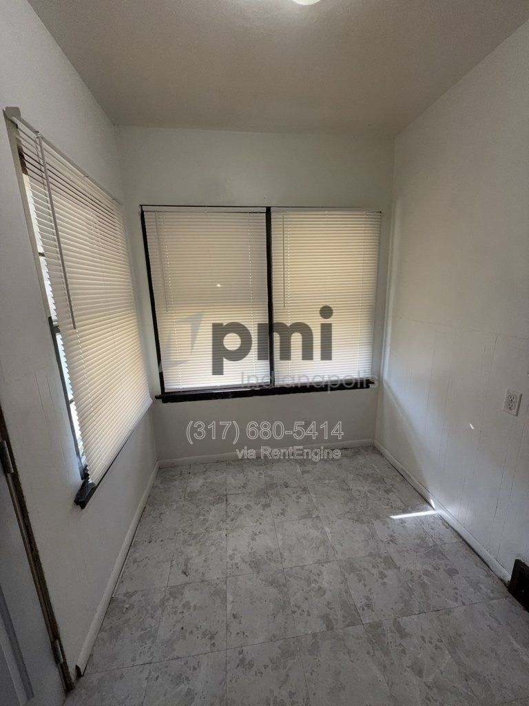 Gallery Image 25