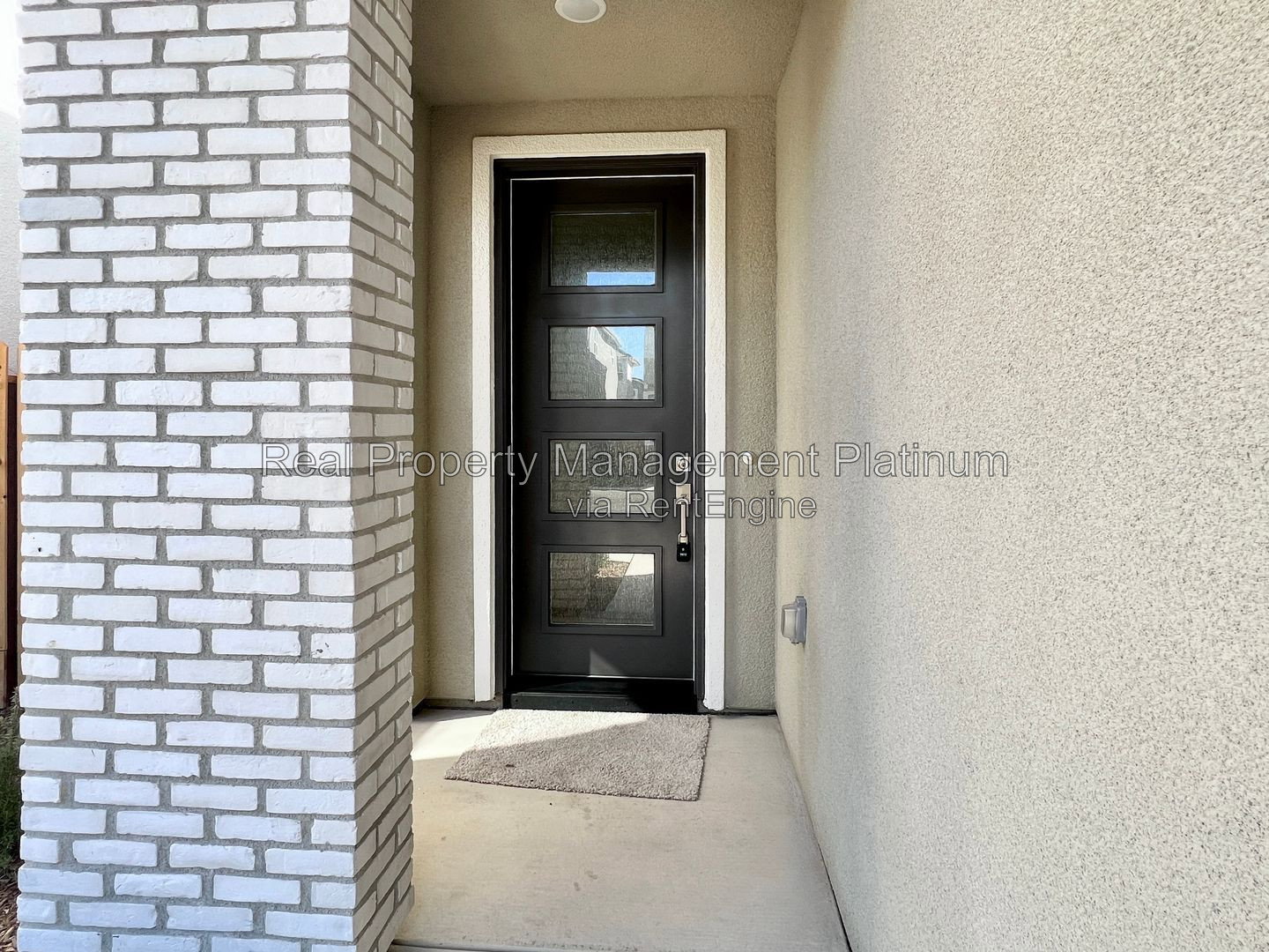 Gallery Image 19
