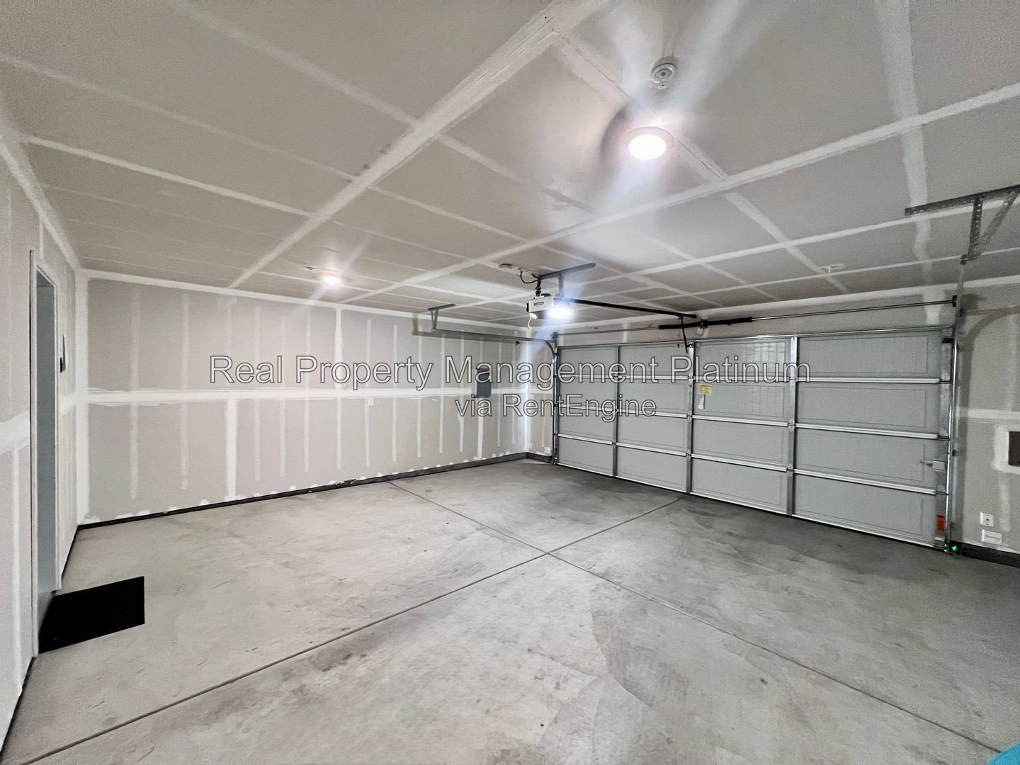 Gallery Image 18