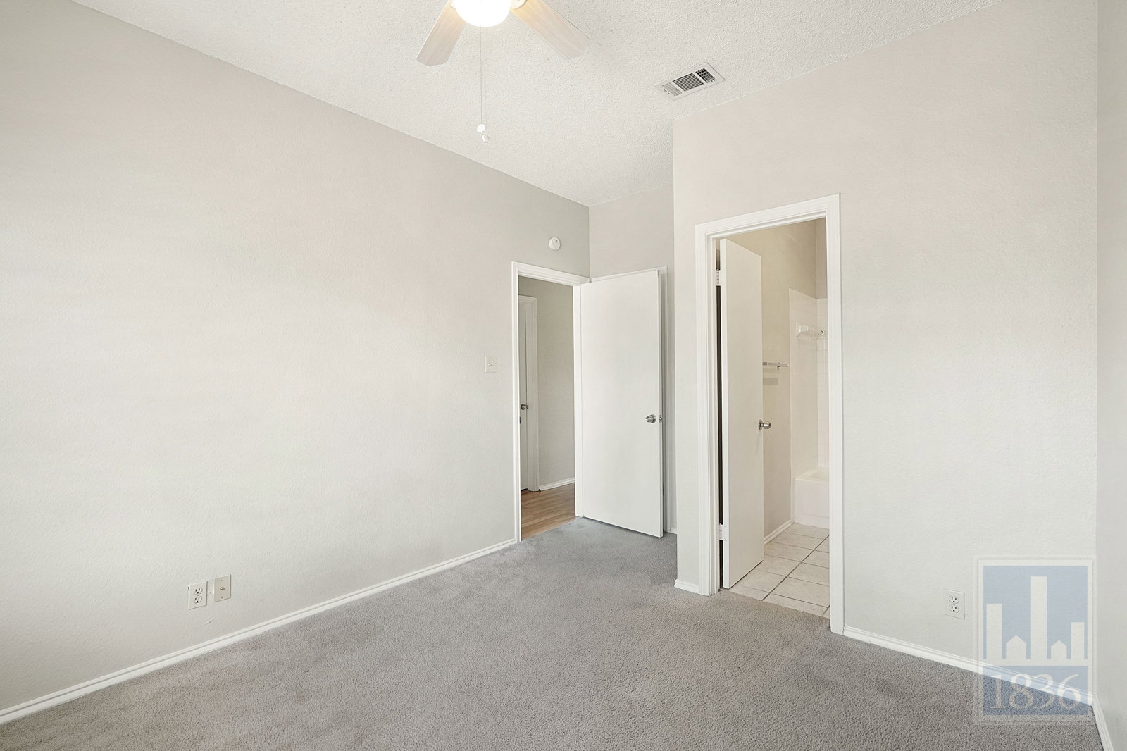 Gallery Image 38