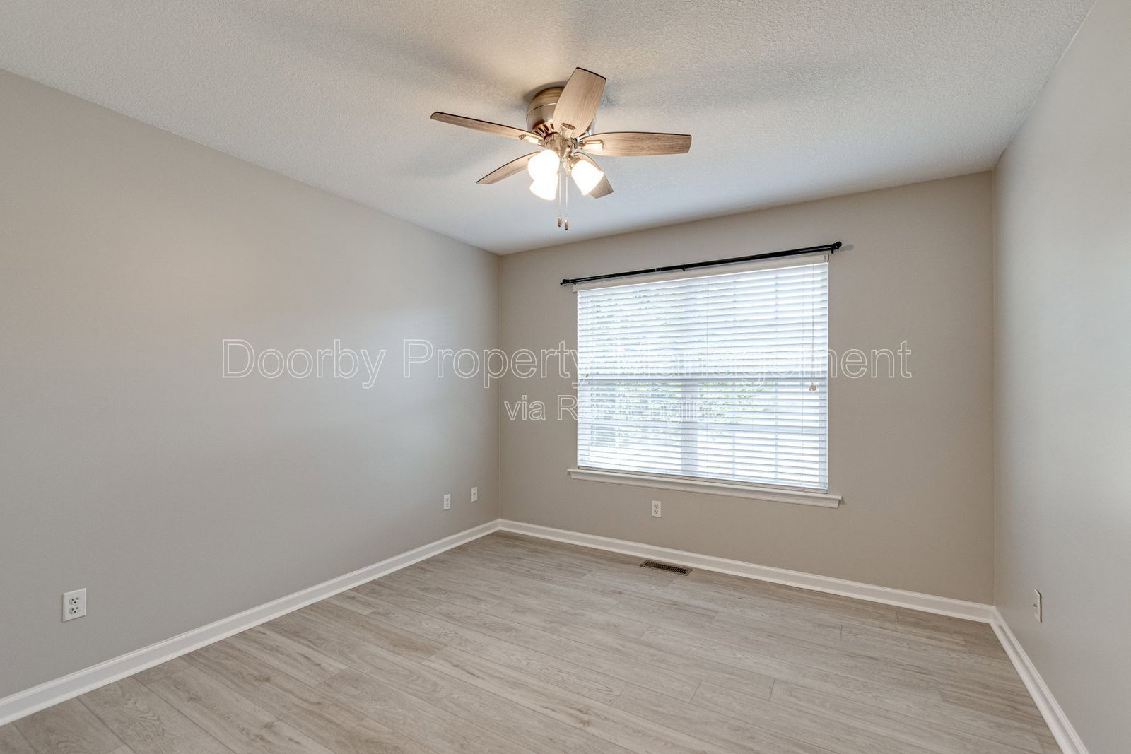 Gallery Image 19