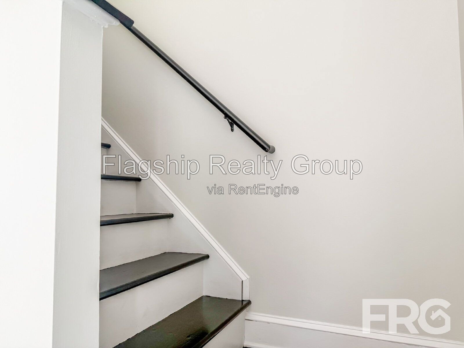 Gallery Image 16