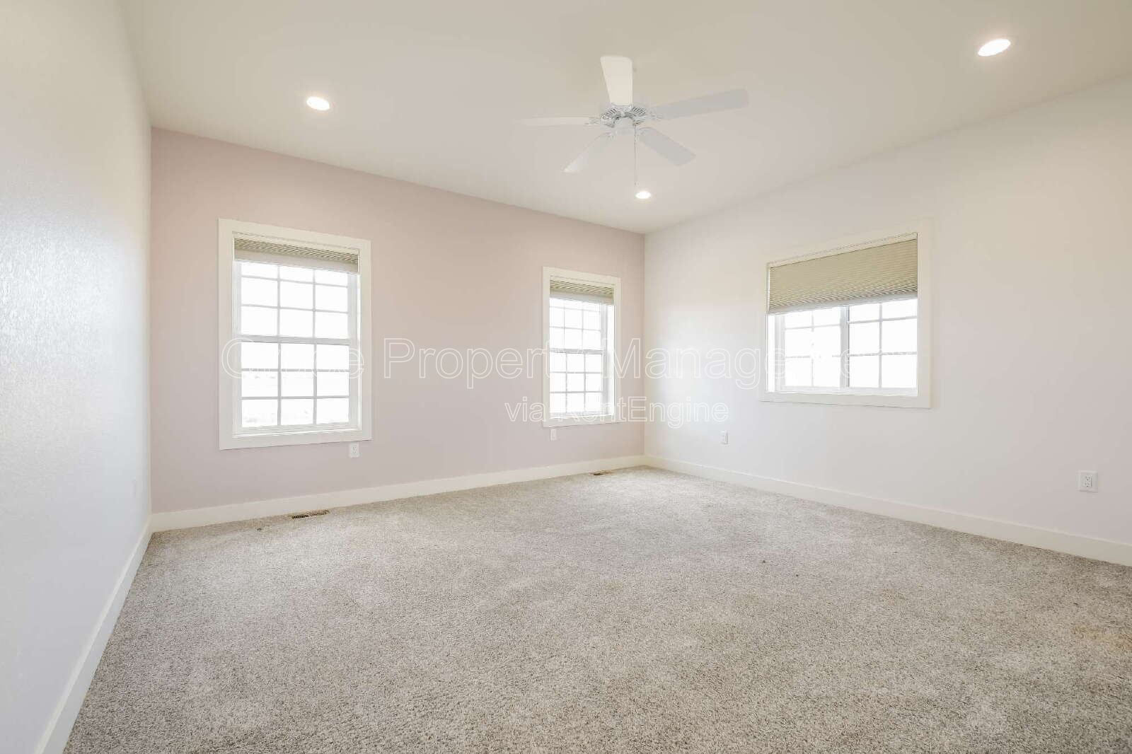 Gallery Image 21