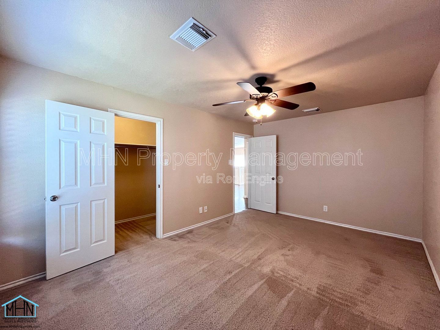 Gallery Image 25