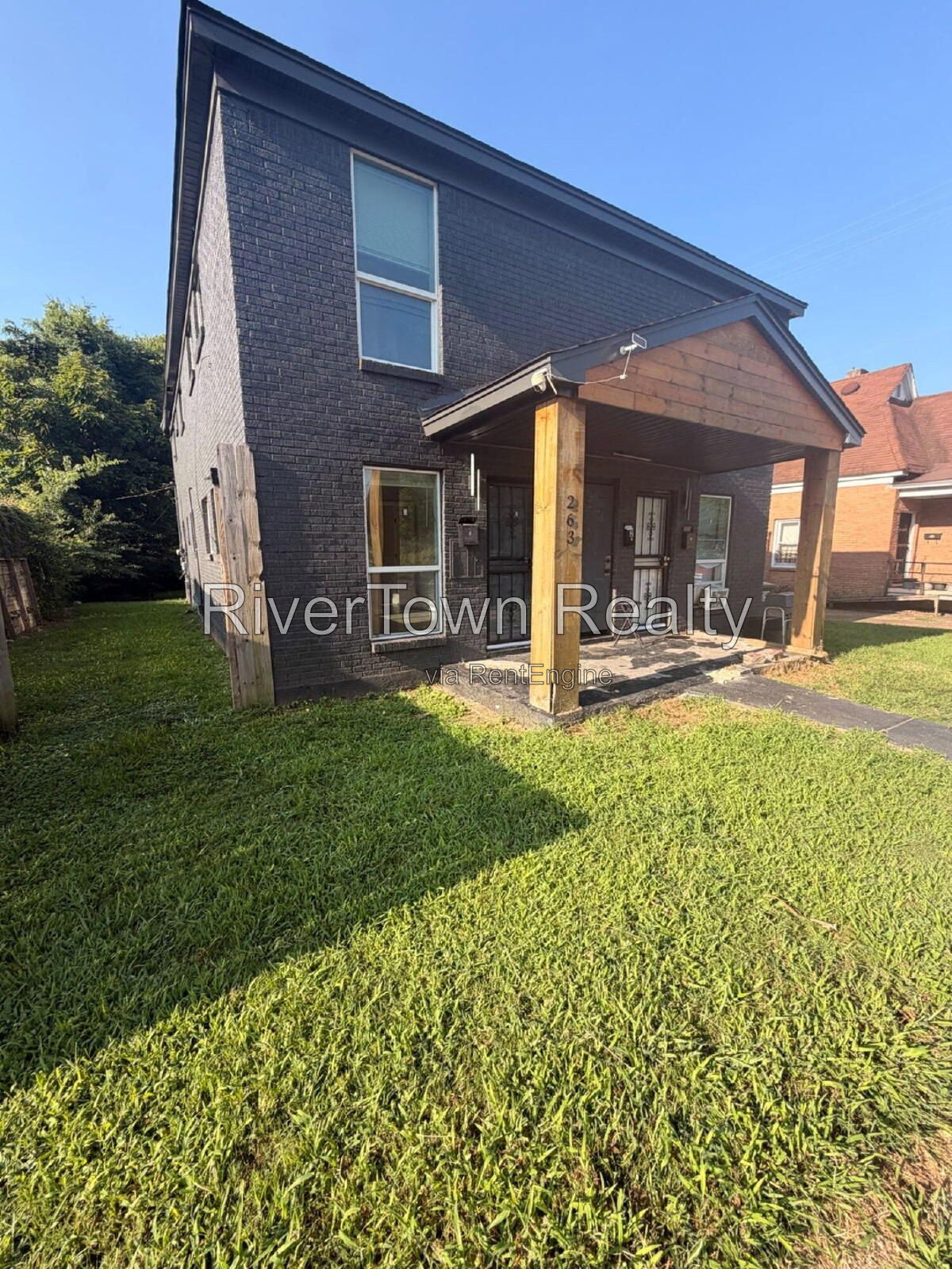 Gallery Image 13