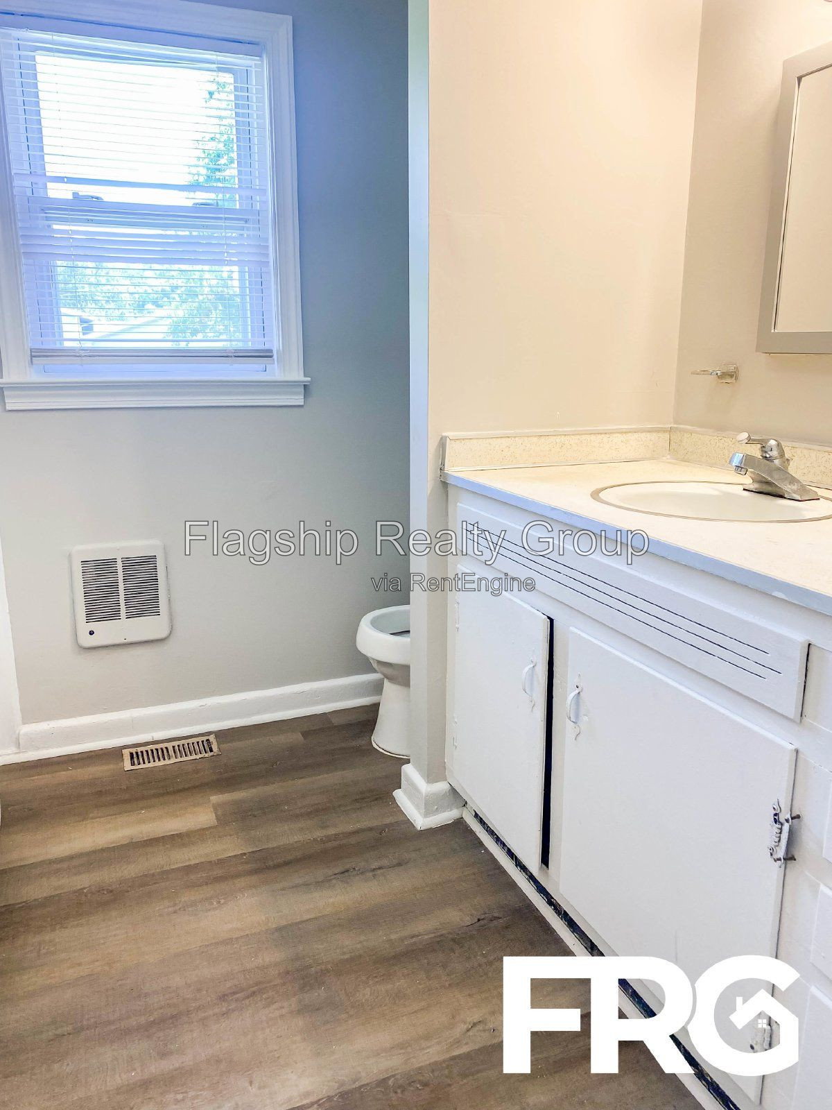 Gallery Image 20