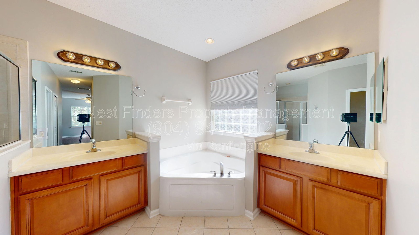 Gallery Image 21