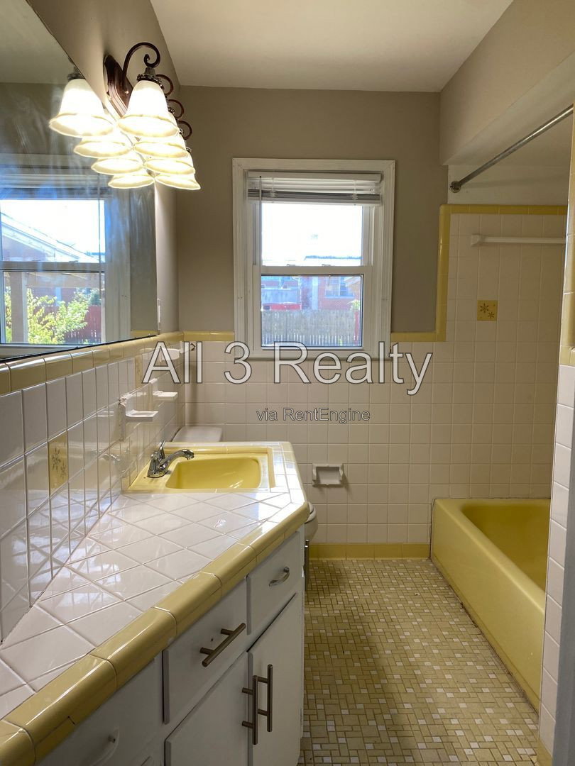 Gallery Image 19