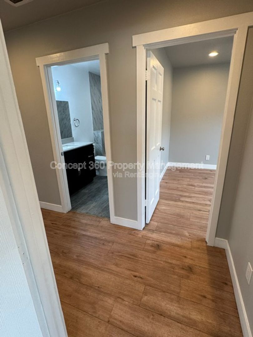 Gallery Image 22