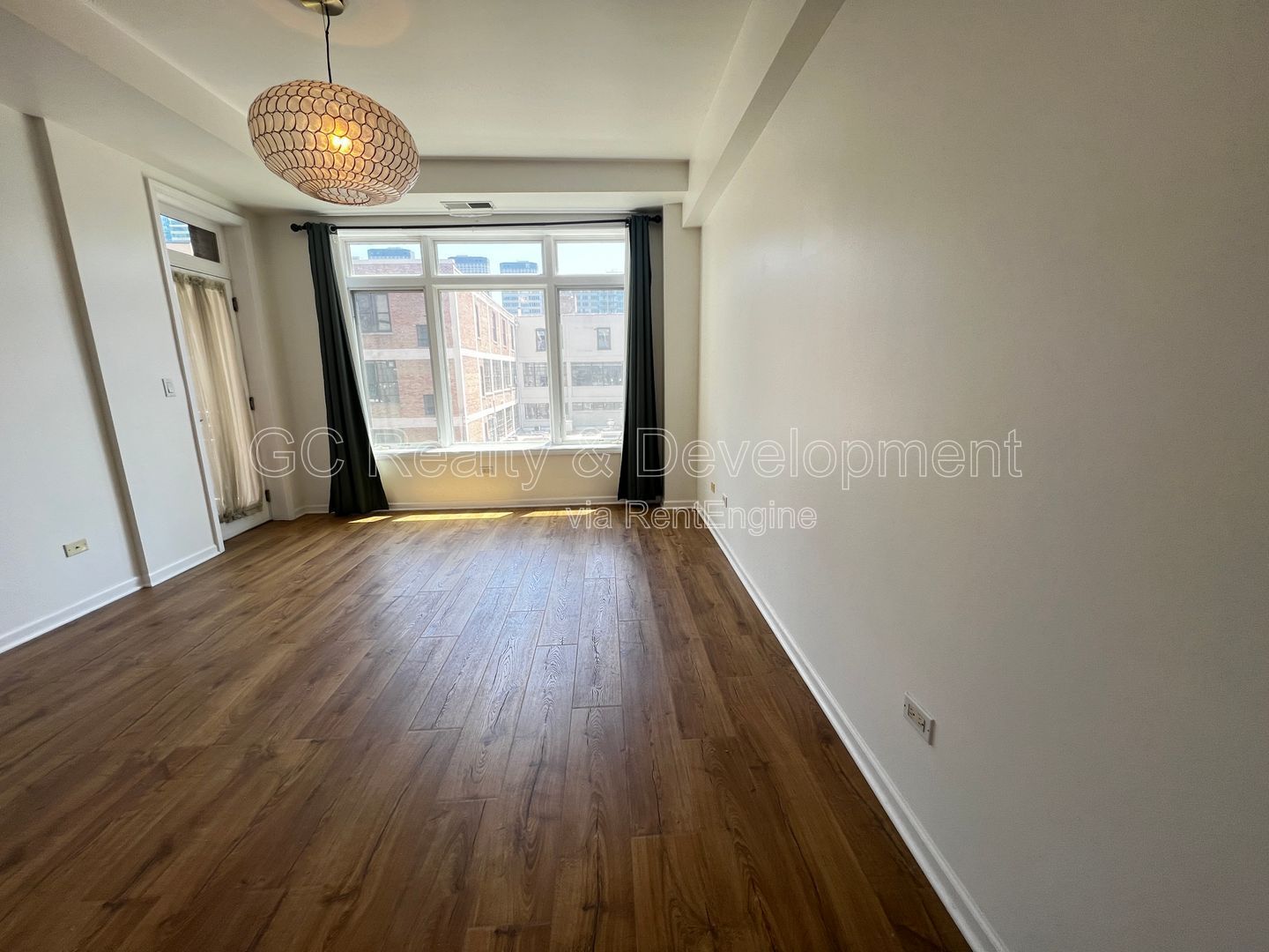 Gallery Image 12