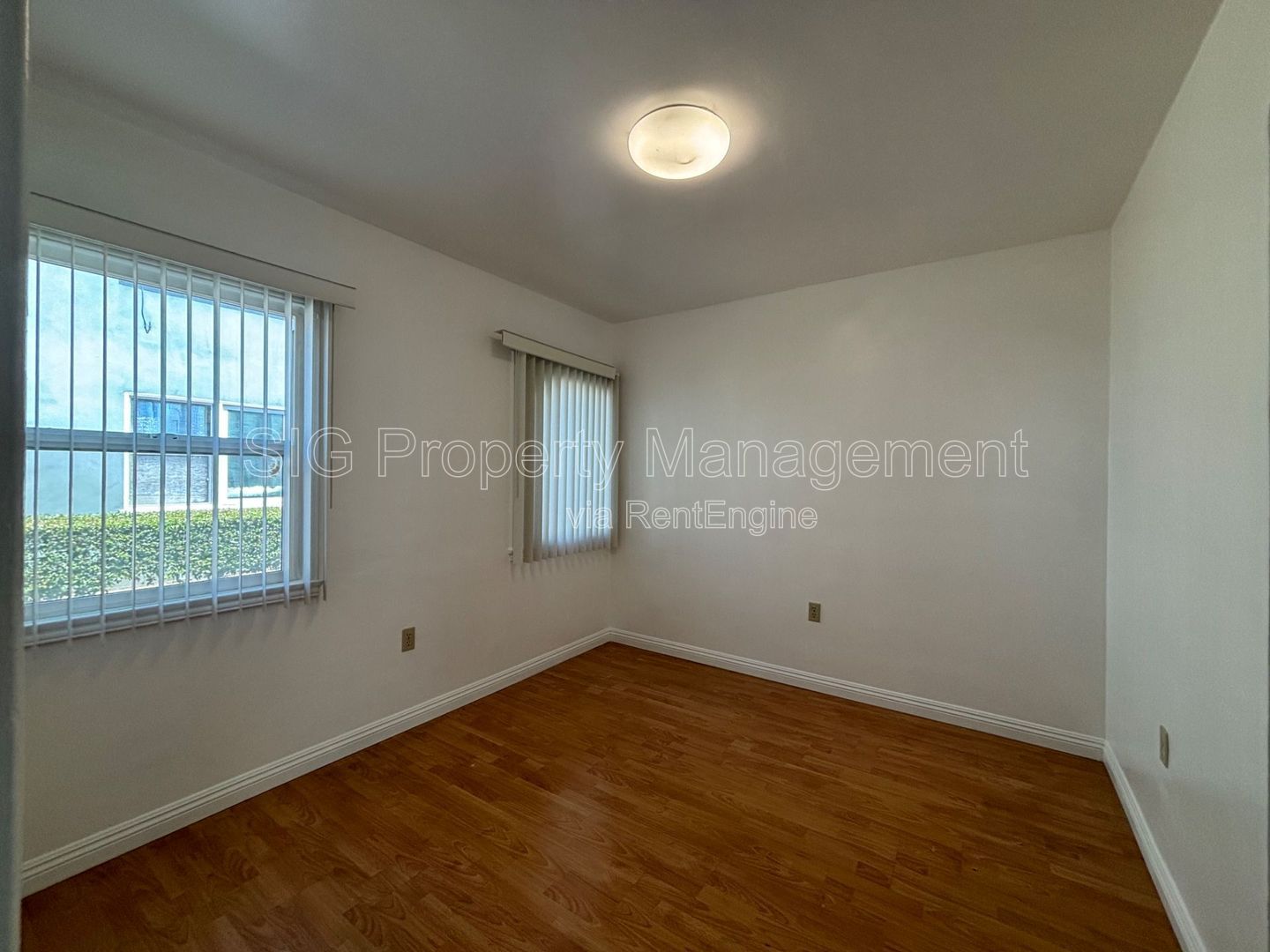 Gallery Image 15