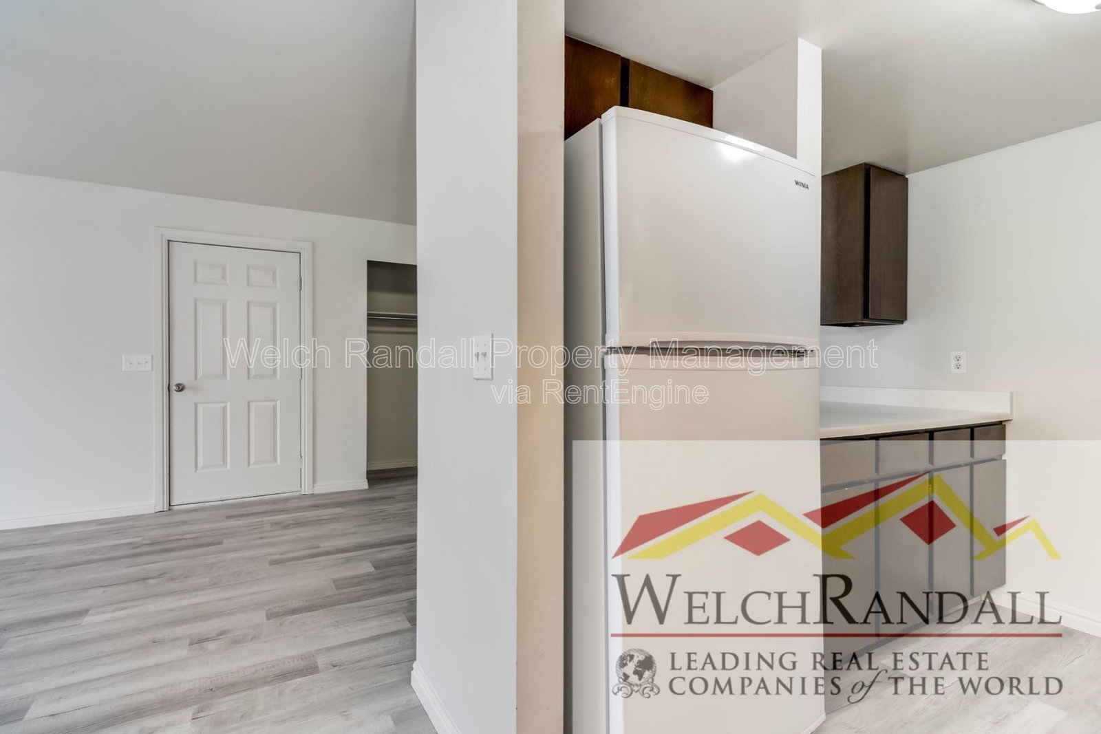 Gallery Image 16