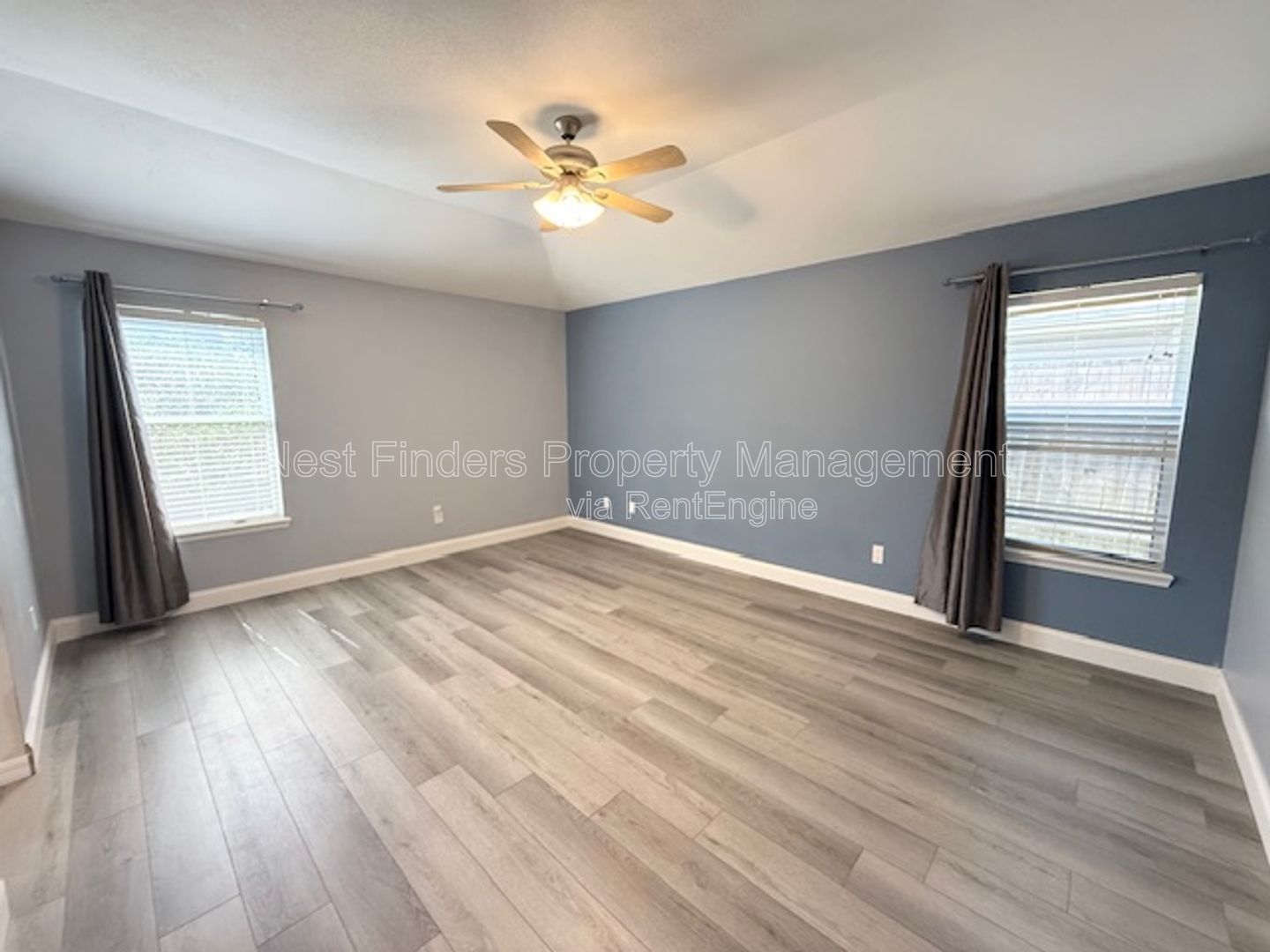 Gallery Image 16