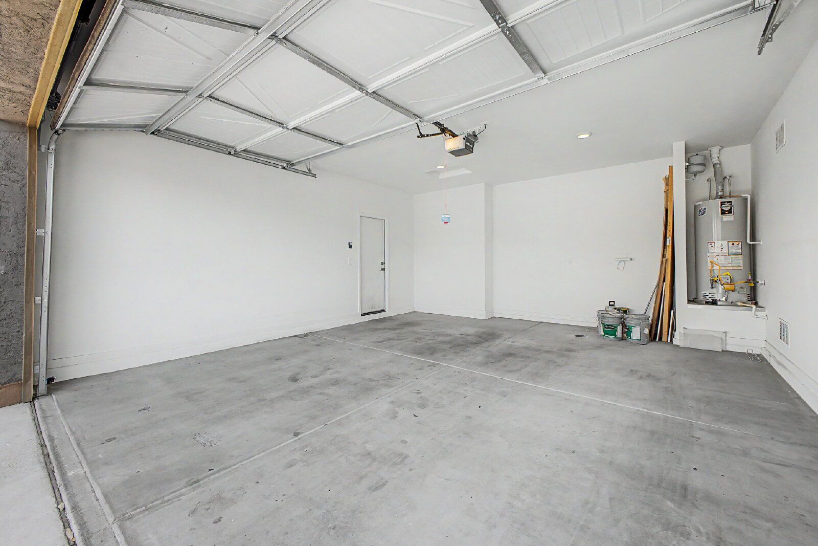 Gallery Image 25