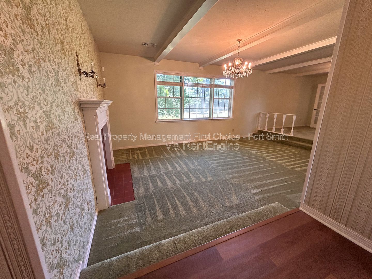 Gallery Image 13