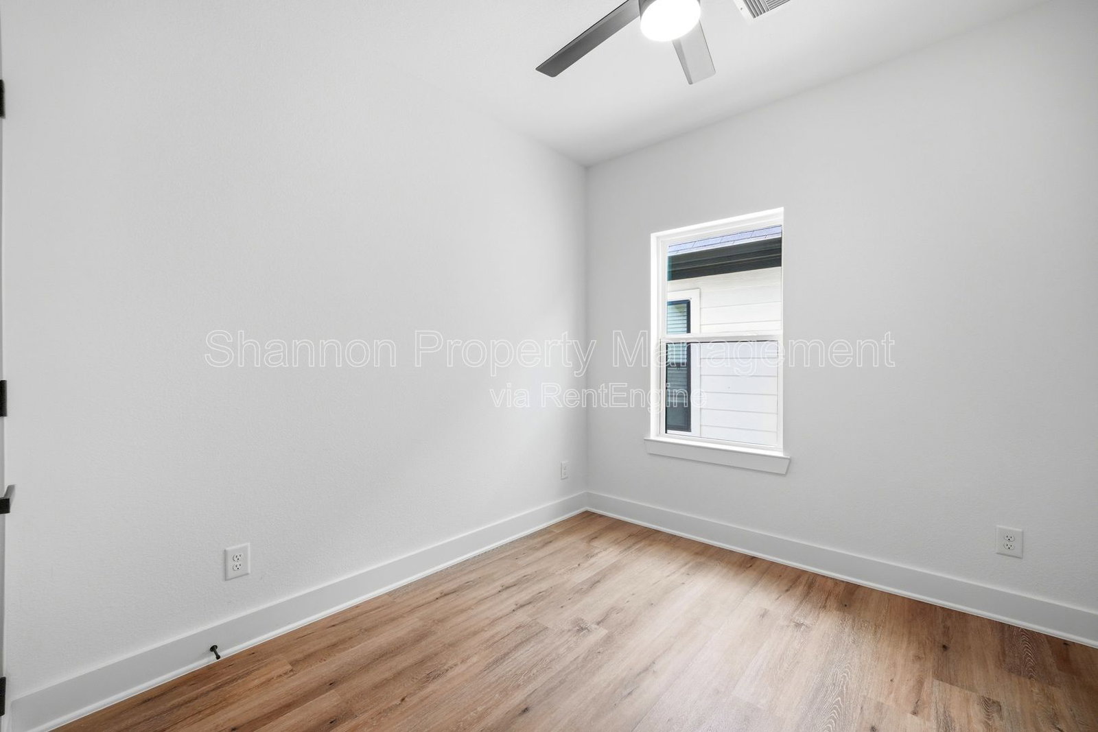Gallery Image 25