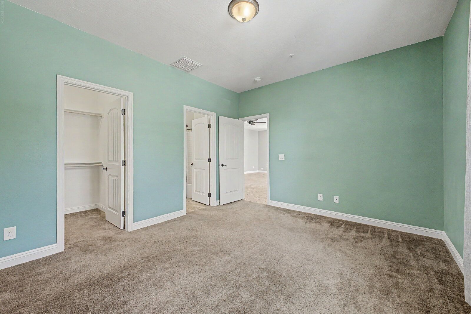 Gallery Image 23