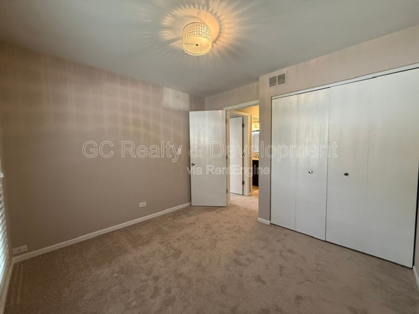 Gallery Image 16