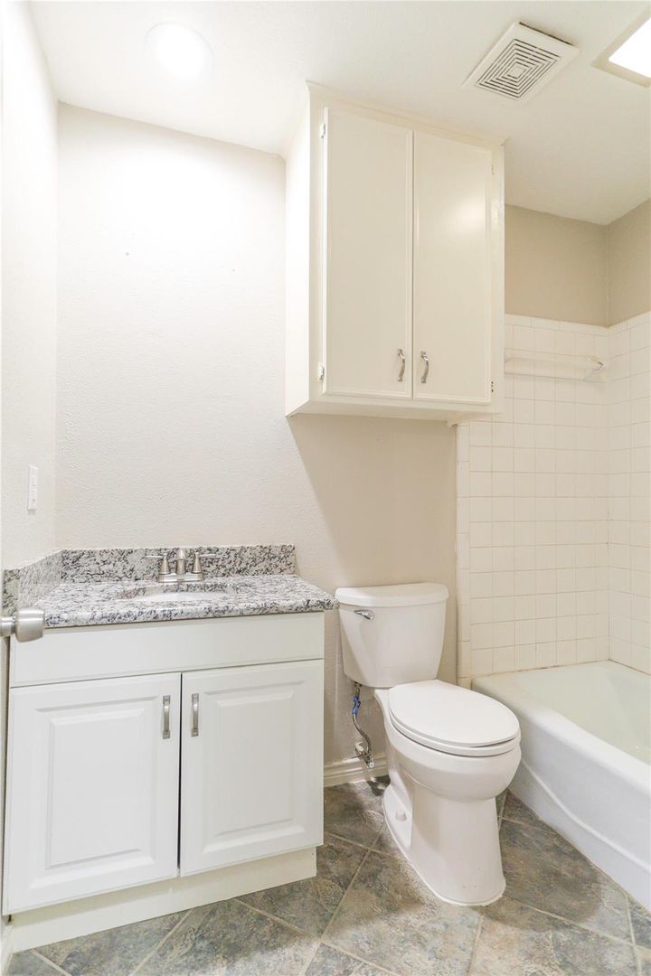 Gallery Image 21