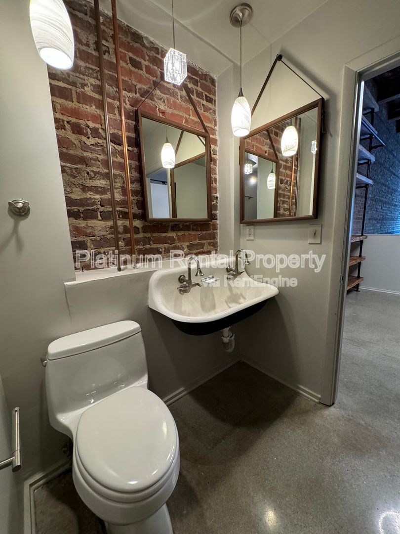 Gallery Image 35