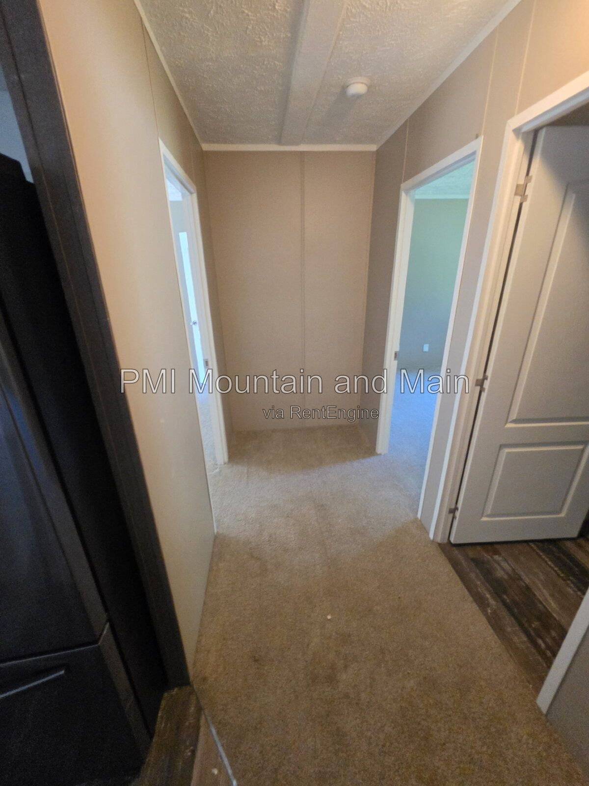 Gallery Image 21