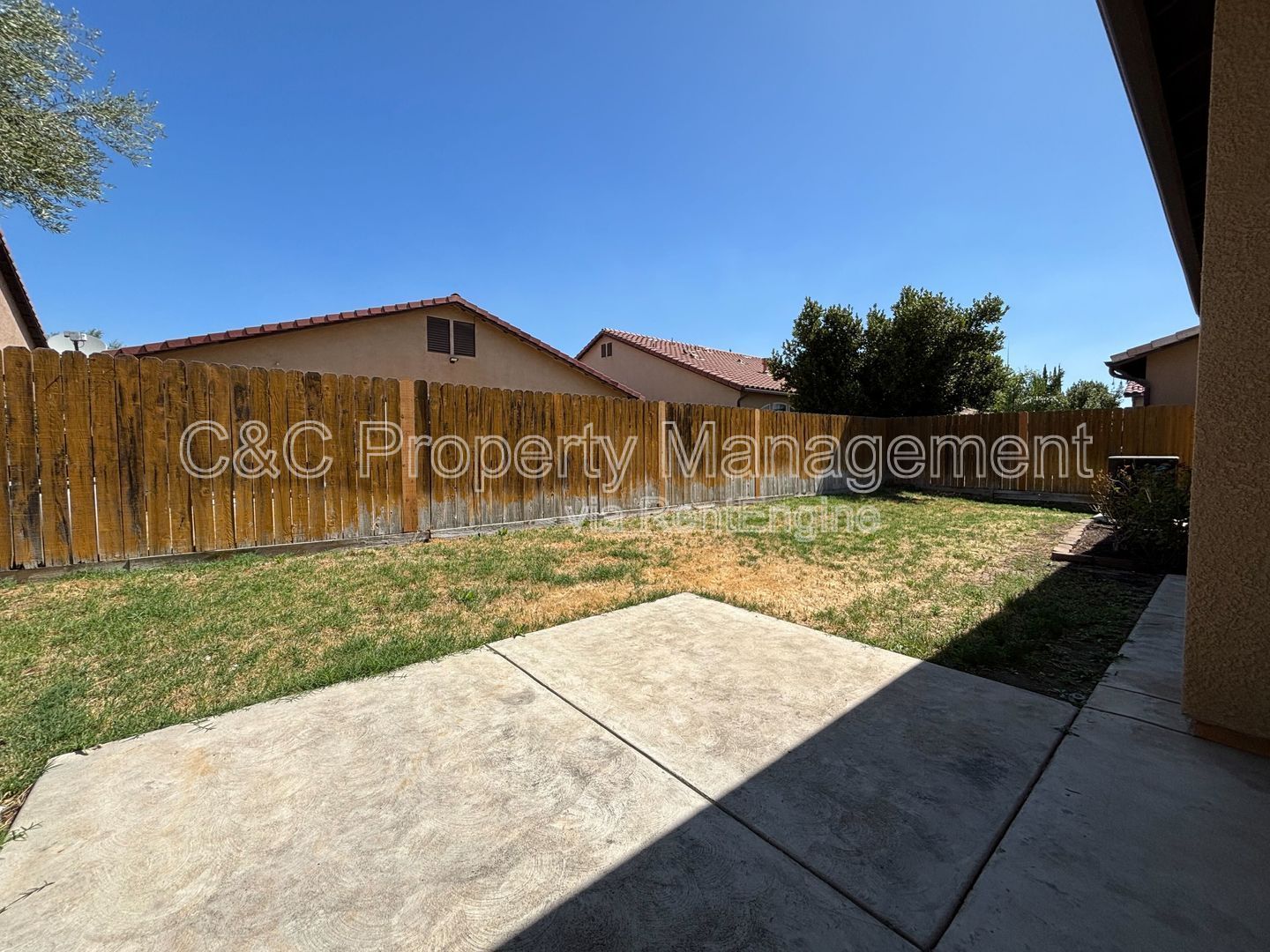 Gallery Image 16