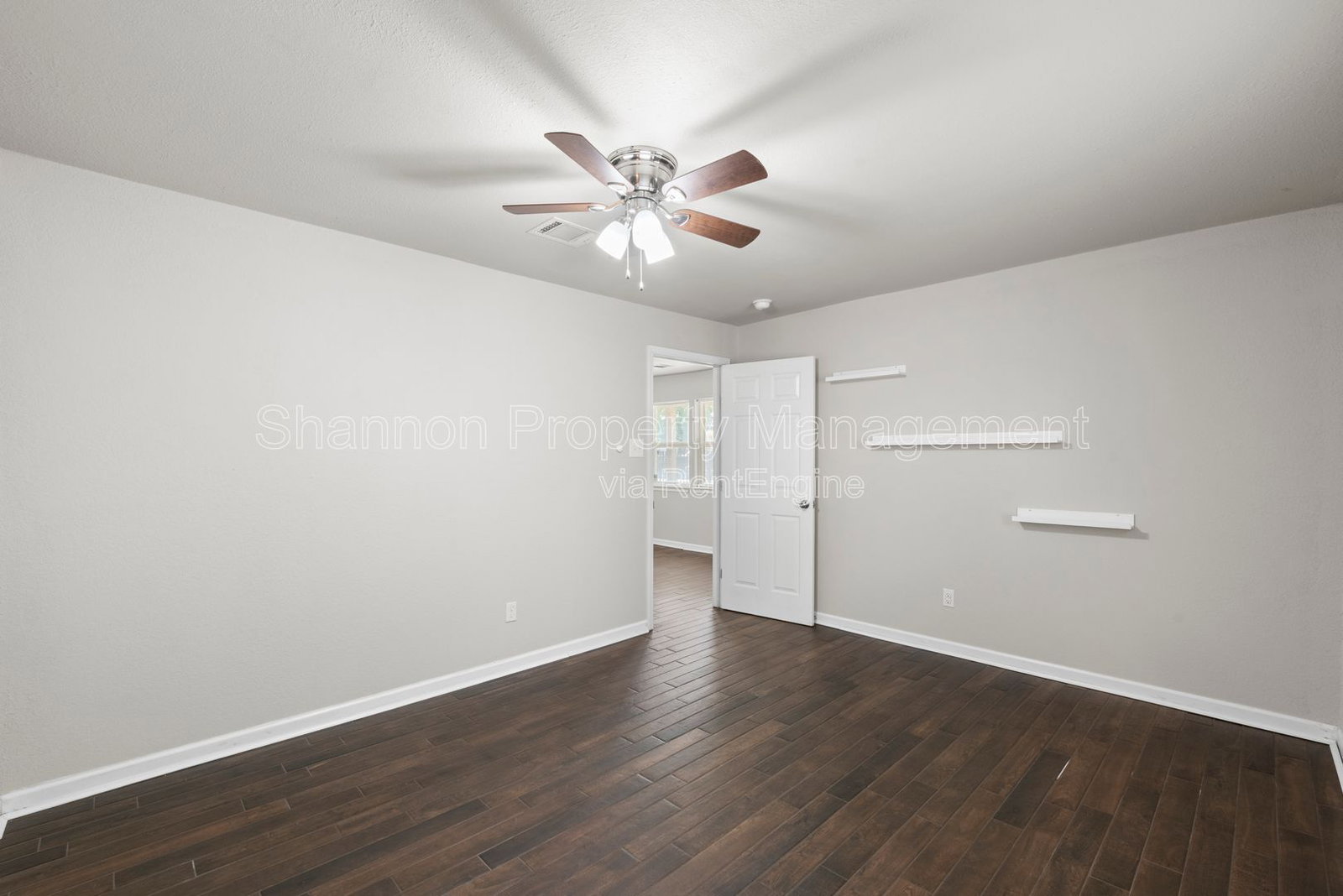 Gallery Image 16