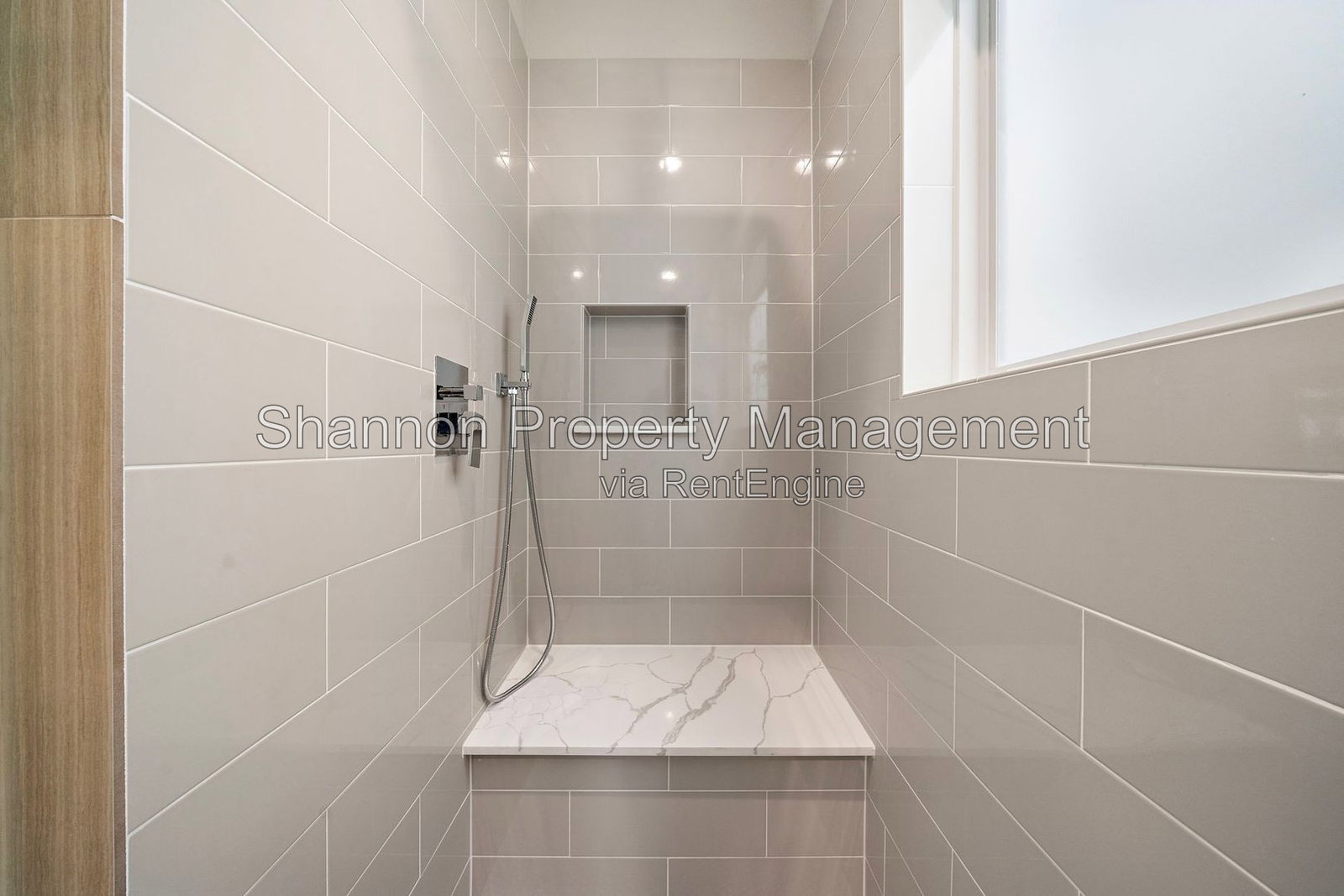Gallery Image 18