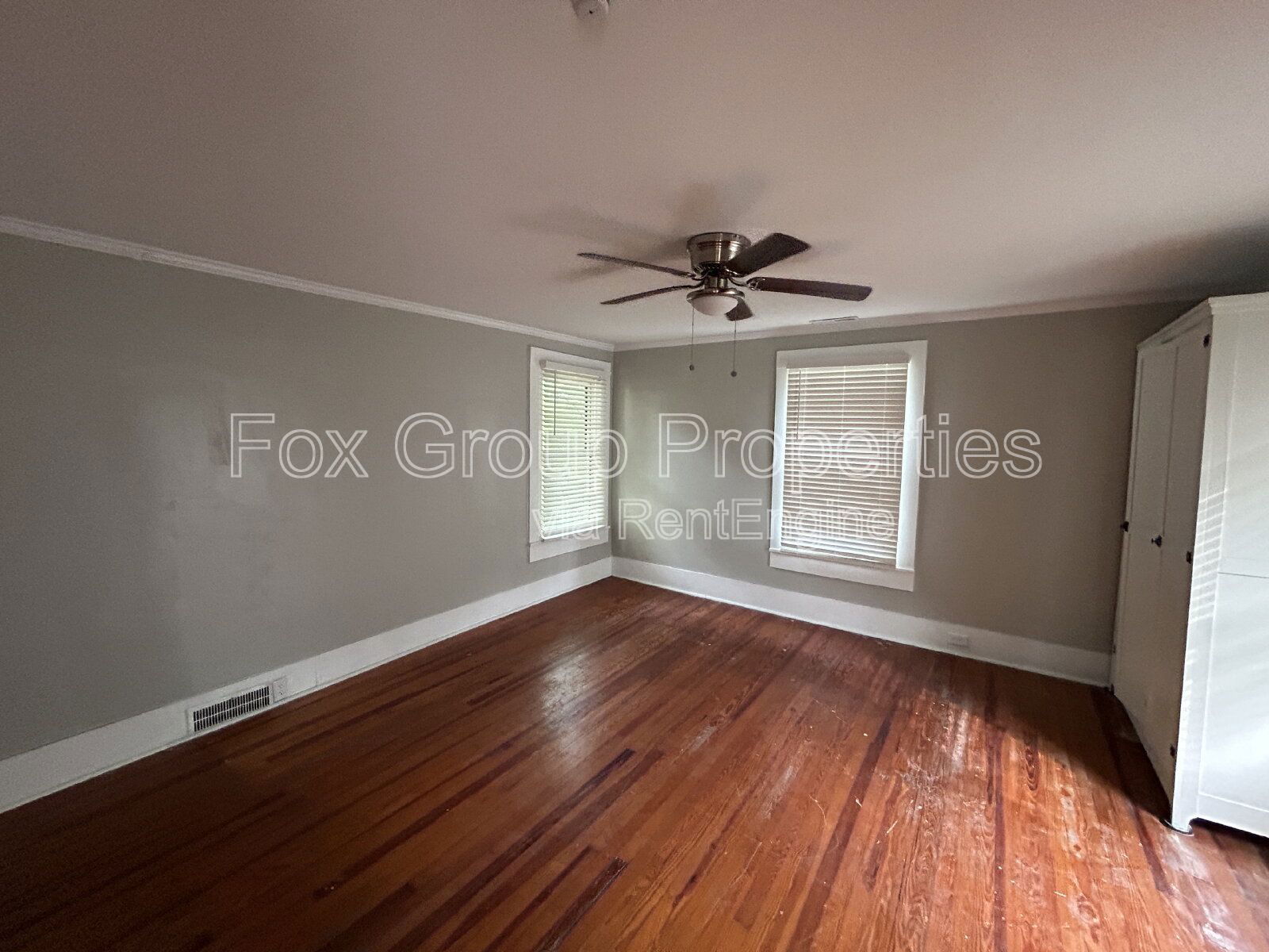 Gallery Image 21