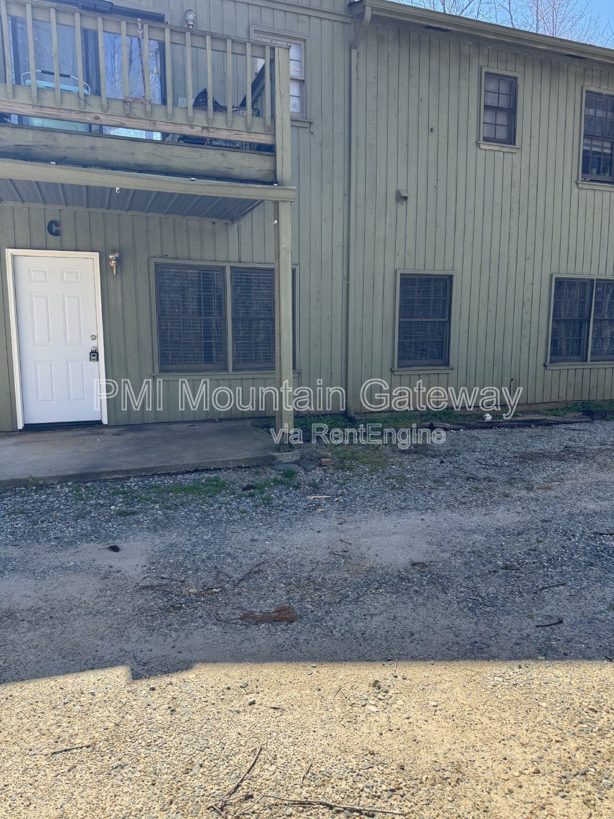 Gallery Image 0